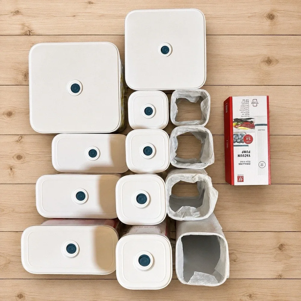 Zwilling Fresh & Save Vacuum Storage Container  Set W/vacuum Pump And Covers